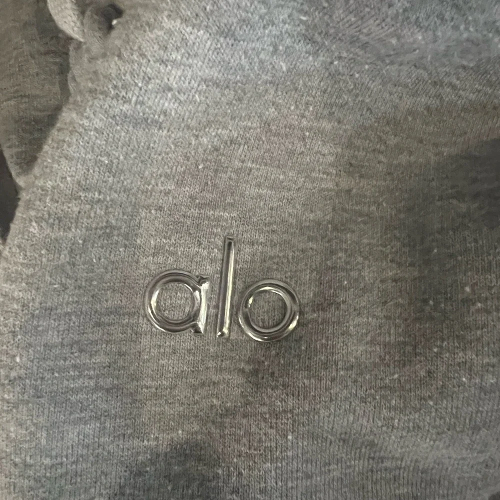 ALO Yoga Light Gray Hoodie Sweatshirt
